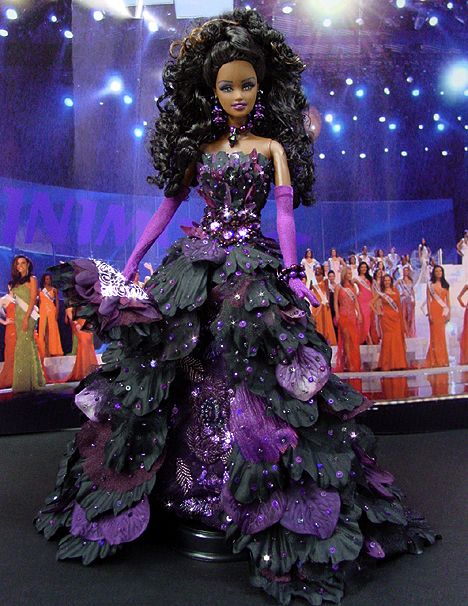 MISS MARYLAND 2007/08 Barbie Doll Gowns Dress Fashion, Barbie Doll Ball Gowns, Barbie Pageant, Pageant Barbie Doll, Miss Pageant, Ooak Barbie, Barbie Miss, Barbie Extra Fancy Doll, Fur Dress