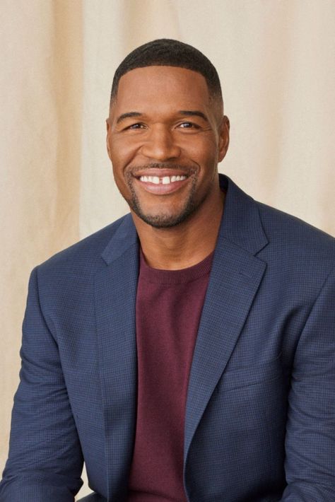 Michael Strahan is not gay. Michael’s fans thought he was gay because of what his second wife, Jean Muggli, said about him in court during their divorce in 2006. Burt Ward, Reggie Bush, Michael Strahan, Hollywood Boulevard, Tv Personality, Second Wife, The Walk, Tv Host, Hollywood Walk Of Fame