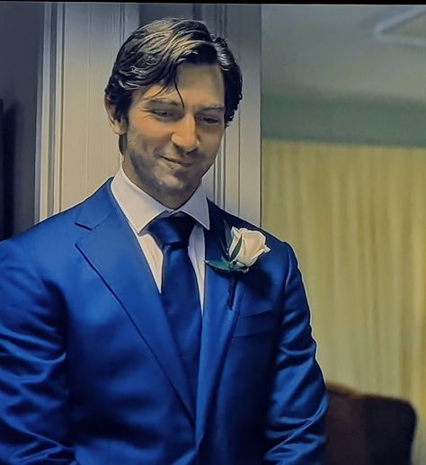 Steven Crain Steven Crain, Michael Huisman, The Haunting Of Hill House, Michiel Huisman, Haunting Of Hill House, The Haunting, Hill House, House On A Hill, Celebrity Crush