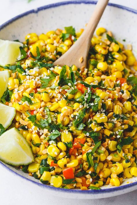 Spicy Corn Salad Recipe, Spicy Salad Recipes, Spicy Corn Salad, Salad Dinners, Christmas Bbq, Bbq Side Dish Recipes, Renal Recipes, Picnic Side Dishes, Roasted Potato Salads