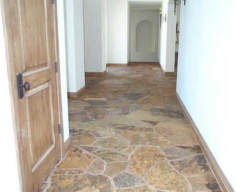 Natural Stone Bathroom Floor, Fireplace Veneer, Flagstone Ideas, Coastal House Exterior, River Rock Floor, Stone Floor Bathroom, Flagstone Tile, Flag Stone, Natural Stone Bathroom