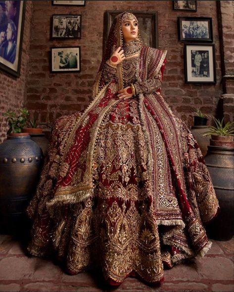 Pakistani Bridal Lehenga, Latest Bridal Lehenga Designs, Pakistani Bridal Dress, Red Bridal Dress, Bridal Lehenga Designs, Latest Bridal Lehenga, Latest Bridal Dresses, Pakistani Wedding Outfits, Pakistani Fancy Dresses