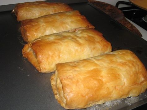 Salmon in Pastry Salmon In Pastry, Salmon And Goat Cheese, Salmon Goat Cheese, Salmon In Puff Pastry, Salmon Ideas, Philo Dough, Filo Pastry Recipes, Salmon En Croute, Salmon Wellington