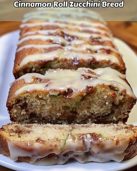 Cinnamon Roll Zucchini Bread, Cinnamon Zucchini Bread, Zucchini Dishes, Zucchini Breakfast, Zucchini Recipes Dessert, Cinnamon Bread Recipe, Teriyaki Recipe, Apple Recipes Easy, Apple Fritter