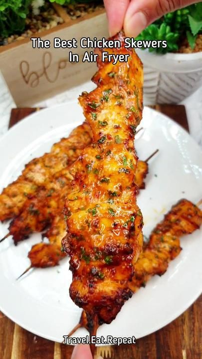 Lemon Chicken Skewers Air Fryer, Fried Chicken Skewers, Air Fried Chicken Skewers, Chicken Spiedini Air Fryer, Airfryer Chicken Skewers, Air Fry Chicken Skewers, Air Fryer Chicken Skewers, Chicken Skewers In Air Fryer, Skewers In Air Fryer