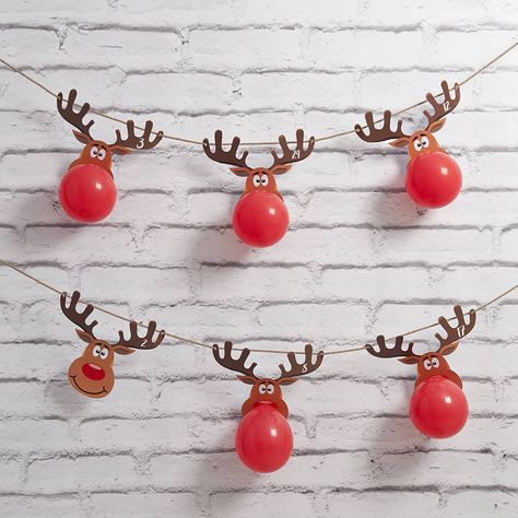 Christmas Reindeer Balloon Advent Calendar Christmas Cubicle Decorations, Balloon Tree, Bubblegum Balloons, Mini Balloons, Christmas Material, Christmas Balloons, Office Christmas Decorations, Navidad Diy, Office Christmas