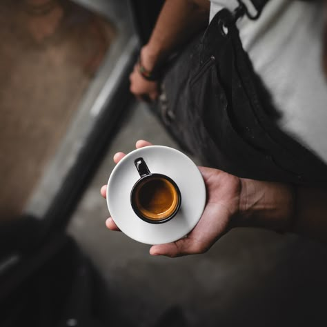 Espresso Coffee In Italy, Classic Mens Haircut, Coffee House Cafe, Juan Valdez, Sunday Coffee, Italy Coffee, Drink Stand, Coffee Shop Branding, Coffee Shop Photography