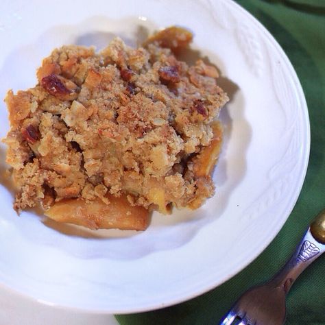 Joy the Baker's Man-Bait Apple Crisp Forbidden Rice, Baked Butternut Squash, Joy The Baker, Baker Man, Tasty Dessert, Fruit Dishes, Apple Of My Eye, Joy Of Cooking, Fall Food