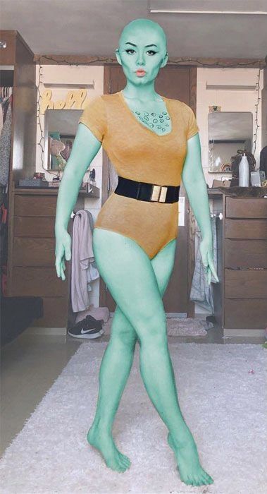 Squidward Makeup Look, Patrick Cosplay, Patrick Star Costume, Patrick Costume, Incredible Costume, Handsome Squidward, Spongebob Halloween, Spongebob Costume, Spongebob Characters