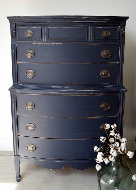 "General Finishes Coastal Blue definitely was the perfect color choice for this piece. It's a gorgeous navy and we are loving it!!" - Refurbished by Sweet Threepeats Blue Patio Furniture, Navy Dresser, Coastal Bedroom Furniture, Distressed Dresser, Furniture Blue, Blue Dresser, Blue Patio, Dressers Makeover, General Finishes