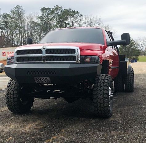 Sweet second gen flat bed! #Dodge #Cummins #FlatBed #Bumper #Red #Tires #Mirrors Cummins Flatbed, 2nd Gen Cummins, Dodge Cummins, Flat Bed, Red Truck, Cummins, Tires, Dodge, Bed