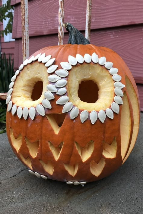 Lumpy Pumpkin Carving Ideas, Pumpkin Owl Carving, Easy Owl Pumpkin Carving, Owl Pumpkin Decorating, Owl Pumpkin Carving Ideas, Owl Pumpkin Carving, Pumpkin Owl, Cute Pumpkin Carving, Owl Pumpkin