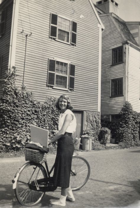 Silvia Plath, Plath Quotes, Lady Lazarus, Sylvia Plath Quotes, Ted Hughes, Marblehead Massachusetts, Smith College, Women Writers, American Poets