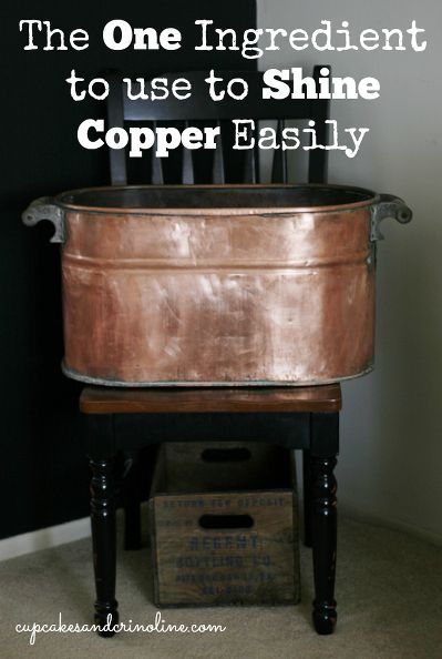 Copper Cleaner Diy, Clean Copper, How To Clean Copper, Copper Tub, Daily Hacks, How To Clean Silver, Wash Tubs, Deep Cleaning Tips, Diy Cleaners