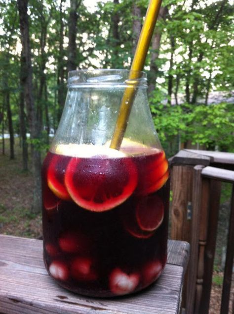 Lychee Sangria Recipe, Lychee Sangria, Lychee Recipes, Red Wine Sangria, Thanksgiving Foods, Sangria Recipes, Always Hungry, Recipes Drinks, Foods Recipes