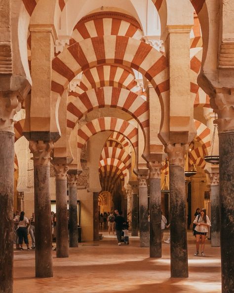 I have way too many photos to share from this trip but let’s start by hopping back to our first stop on our Andalusian Roadtrip: Córdoba and its Great Mosque. Cordoba remains one of my favorite cities in the South, and the Great Mosque alone is reason enough to visit: Ir’s a stunning mix of architectural styles, and an important piece of Islamic history in the West. It’s one of those places were the traces of time sit visibly, one layer on top of the other. 🕌 Travel Tip: the Mosque doesn’... Andalusian Architecture, Moorish Architecture, Islamic History, Architectural Styles, Architecture Fashion, Favorite City, The South, Travel Tips, Road Trip