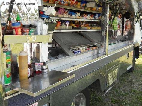 New Listing: http://www.usedvending.com/i/1999-Nissan-UD-Lunch-Truck-Business-/FL-T-953M  1999 Nissan UD Lunch Truck Business Lunch Truck, Truck Business, Kitchen Sale, Food Trucks, New Hobbies, Travel Food, Food Truck, Love Food, Nissan