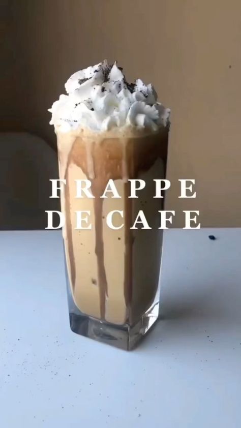 Resep Starbuck, Easy Coffee Recipes, Resep Diet, Dinner Recipes For Family, Deli Food, Easy Coffee, Milk Shake, Coffee Drink Recipes, Easy Baking Recipes Desserts