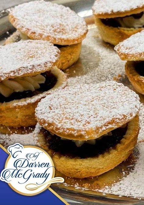 Darren Mcgrady Recipes, Mincemeat Recipe, Christmas Hope, Country Easter, Minced Meat Recipe, Family Eating, Mince Pies, Twelve Days Of Christmas, The Royal Family