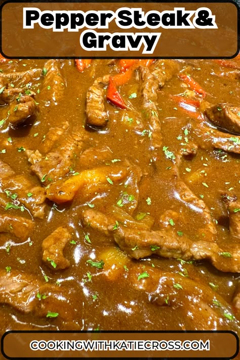 This savory Pepper Steak & Gravy recipe is true southern comfort food! It's an easy recipe that the whole family will love! Steak Gravy Recipe, Pepper Steak And Rice, Beef Pepper Steak, Pepper Steak And Onions, Brown Gravy Packet, Steak Gravy, Sauteed Steak, Steak Strips, Steak And Gravy