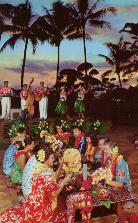 luau-at-sunset-hawaii_36249044823_o  #vintage #retro #travel #ads #poster #traveling #USA #postcards #pictures #art #Hawaii High Fashion Shoots, Sunsets Hawaii, Beautiful Place In The World, Hawaiian Decor, Hawaii Aloha, Hawaiian Culture, Hawaii Luau, Vintage Hawaii, Island Vibes