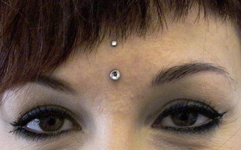 Piercing With Industrial, Third Eye Piercing, Body Modification Piercings, Surface Piercing, Eye Piercing, Cool Piercings, Body Piercings, Body Modifications, Piercing Tattoo