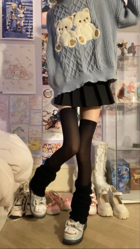 Aesthetic Black And Blue, Outfit Inspo Korean, Thigh High Socks Outfit, Black Thigh High Socks, Sanrio Outfits, High Socks Outfits, Kawaii Outfit Ideas, Clothes Streetwear, Bear Sweater