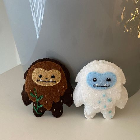 PDF Sewing Pattern for Felt Yeti and Sasquatch, Mini Felt Plush Bigfoot and Snow Monster, Christmas Ornaments, Holiday Decor, SVG Included - Etsy Felt Bigfoot, Felt Yeti, Yeti Craft, Yeti Plush, Bigfoot Ornament, Monster Christmas, Felt Plush, Snow Monster, Christmas Poinsettia