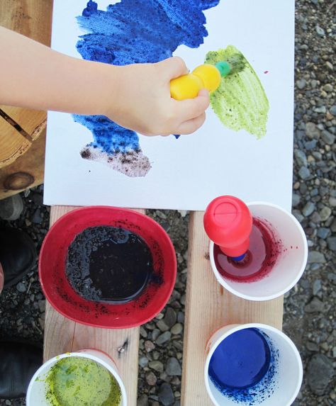 Dirt Painting. Paint with mud and tempera. Mud Paint Recipe, Dirt Painting, Art Activities For Elementary, Nature Art Activities, Mud Paint, Paint Recipe, Forest School, Sticks And Stones, School Kids