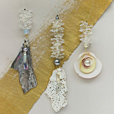 Mermaid Trinket Dangle DIY Pendants Seashell Jewelry, Seashell Crafts, Jewelry Designers, Expensive Jewelry, Nature Inspired Jewelry, Themed Jewelry, Jewelry Making Tutorials, Shell Jewelry, I Love Jewelry