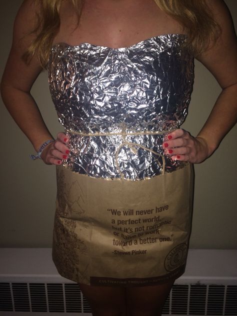 Chipotle burrito costume! Burrito Costume, Chipotle Burrito, Halloween Express, Halloween 2022, Perfect World, Diy Holiday, Burritos, Halloween Outfits, Fall Pumpkins