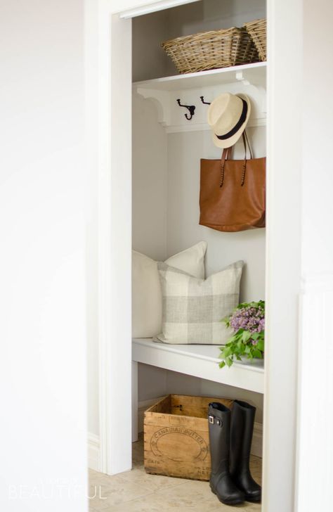 A cramped coat closet turns into a beautiful farmhouse inspired entry for a busy family with this simple makeover | A Burst of Beautiful Entryway Closet Makeover, Coat Closet Makeover, Entry Nook, Vstupná Hala, Front Closet, Entry Closet, Entryway Closet, Hall Closet, Coat Closet