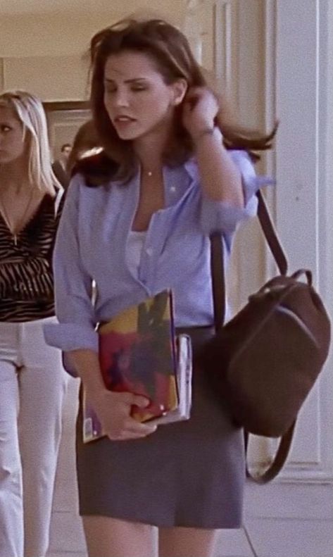 Cinema Fits, Cordelia Chase Outfits, Cordelia Buffy, Btvs Outfits, Buffy Willow, 90s Fashion Inspiration, Buffy Outfits, 90s Early 2000s Fashion, Gilmore Outfits