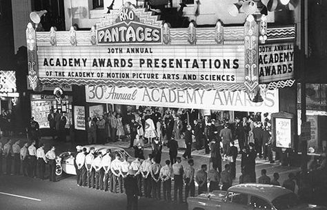 Pantages Theater Vintage Movie Theater, Movie Marquee, Chicago Photos, Arts Award, Union Station, Academy Awards, Awards Ceremony, Old Movies, Movie Theater