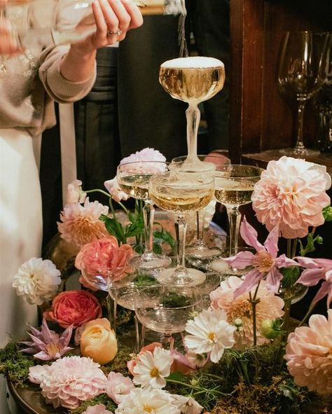 OTTNH by Rebecca Todd on Instagram: "Cheers to the weekend🥂" Champagne Tower Table Wedding, Champagne Towers Wedding, Floral Champagne Tower, Champagne Tower At Wedding, Serbian Wedding, Champagne Tower Wedding Photo, Flower Centrepieces, Vintage Glam Wedding, Cheers To The Weekend