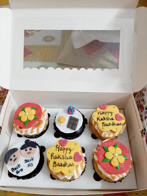 Raksha Bandhan Cake Ideas, Rakshabandhan Cake Ideas, Rakhi Cupcakes, Rakhi Cake, Bento Cakes, Photo Cake Topper, Happy Rakhi, Cake Templates, Cake Banner