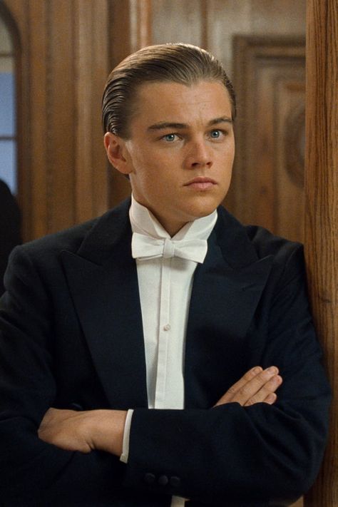 Can You Name Each of These Leonardo DiCaprio Movies? Test Your Knowledge! Leonardo Dicaprio In Titanic, Titanic Leonardo Dicaprio, Leonardo Dicaprio Movies, Leonardo Dicaprio 90s, Very Important Person, Jack Dawson, Movie Quiz, Young Leonardo Dicaprio, Titanic Movie