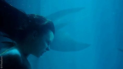 Ryn Siren Gif, Siren Gif, Siren Freeform, Ryn Siren, Sirens Tv, Mermaid Gif, Mermaid Gifs, Siren Aesthetic, Mermaid Photography