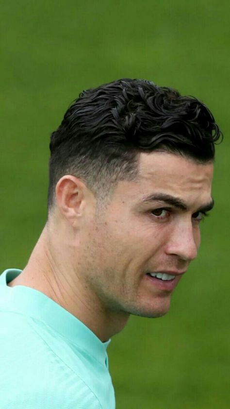 Cristiano Haircut, Ronaldo Hairstyle, Ronaldo Hair, Cristiano Ronaldo Hairstyle, Cr7 Portugal, Ronaldo Style, Curly Hair Cut, Ronaldo Goat, Ronaldo 9