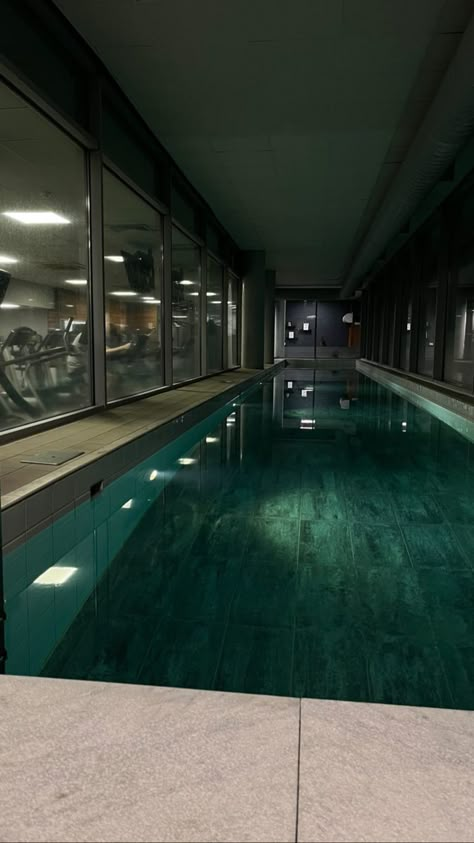 Large Glass Windows, Gym Swimming Pool, Modern Gym, Castle House Design, Inside Pool, Pool At Night, Indoor Pool Design, Spa Room, Workout Equipment