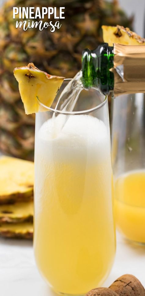 Pineapple Mimosas are the BEST KIND!! Forget the OJ and add pineapple juice to champagne for your next brunch. via @crazyforcrust Pineapple Mimosa, Pineapple Vodka, Pineapple Cocktail, Strawberry Vodka, Coctails Recipes, Mimosa Recipe, Vodka Lemonade, Alcohol Drink Recipes, Alcohol Recipes