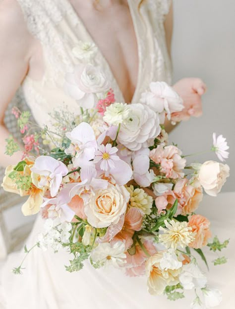 Garden Wedding Bouquet, Neutral Wedding Flowers, Pastel Wedding Flowers, Pastel Bouquet, Romantic Bouquet, Elegant Bouquet, Wedding Flowers Summer, Colorful Bouquet, Flowers Summer