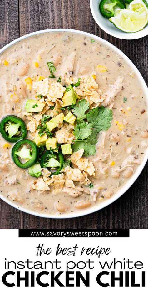 This quick and easy Instant Pot White Chicken Chili is the BEST chili recipe! It's made with tender pieces of shredded chicken, kernels of corn, and buttery white beans surrounded by a perfectly seasoned, rich, and creamy white broth. Best White Chicken Chili Recipe, Instant Pot White Chicken Chili, White Chicken Chili Recipe, Chicken Chili Crockpot, White Bean Chicken Chili, White Bean Chili, White Chili Chicken Recipe, Chicken Easy, Chili Recipe Easy