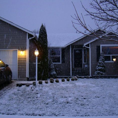 Dark Beach, What Is Christmas, Look At The Sky, Sense Of Place, Snowy Day, Winter Wonder, Winter Weather, Winter House, Christmas Aesthetic