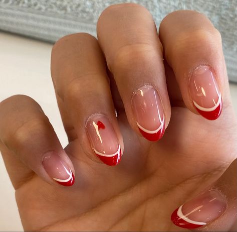 Two Tone Red French Tip Nails, French Manicure With Red Line, Coffin Shape Nails Christmas, Red French Tip Nails With White Line, White And Red French Nails, Red French Tip With White Line, White French Tip With Red Line, Cute Basic Christmas Nails, Super Simple Christmas Nails