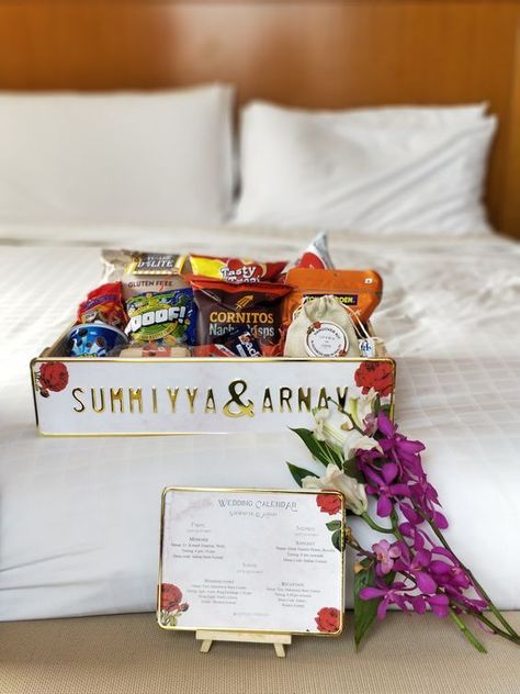 Some Cute Things To Include In Your 2019 Destination Wedding Welcome Hampers! Gift Ideas For Wedding Guests, Room Hampers, Gift Ideas For Wedding, Gifts Hamper, Luxury Indian Wedding, Wedding Gift Hampers, Indian Wedding Gifts, Wedding Calendar, Homemade Wedding Favors