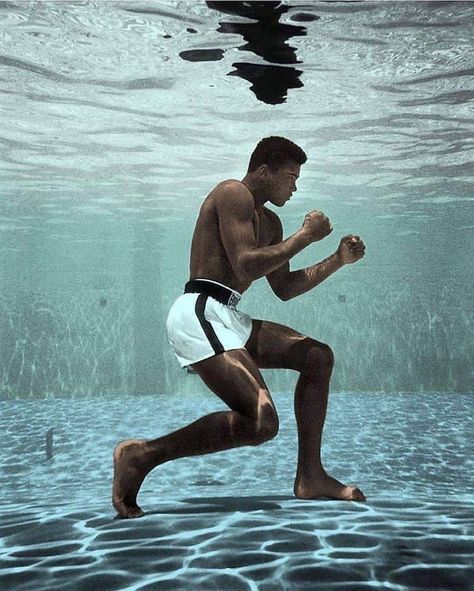 Muhammad Ali Wallpaper, Mohamad Ali, Cavo Tagoo Mykonos, Muhammad Ali Boxing, محمد علي, Boxing Images, Travel Humor Quotes, Mohamed Ali, Fitness Vision Board