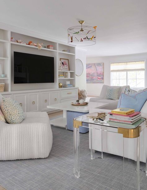 Playroom And Tv Room Combo, Grandmillenial Living Room, Tv Playroom, Kids Family Room, Playroom Loft, Upstairs Playroom, Game Media Room, Preppy Home, Tv Built In