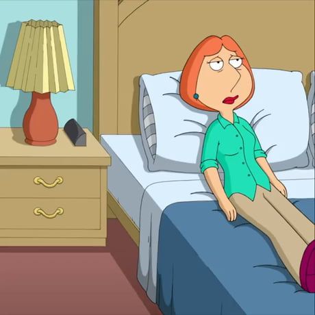 Louis Family Guy, Family Guy Meme, Family Guys, Family Guy Funny, Lois Griffin, Family Guy Funny Moments, Snapchat Funny, Funny Emoji, American Dad