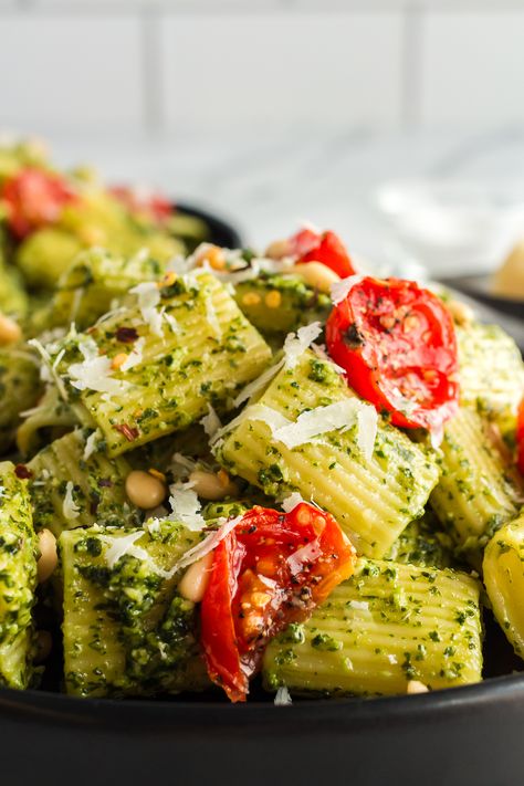 Pasta With Pesto And Tomatoes, Cherry Tomato Pesto, Roasted Red Pepper Pesto Recipes, Roast Cherry Tomato Pasta, Pesto Pasta With Cherry Tomatoes, Pasta With Roasted Tomatoes, Easy Pesto Pasta, Roasted Tomato Pasta, Creamy Pesto Sauce